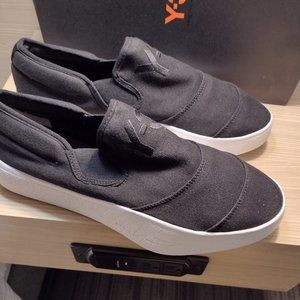 Yohji Yamamoto Y-3 Sneakers 11.5